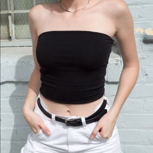Brandy Melville Jenny Tune Top